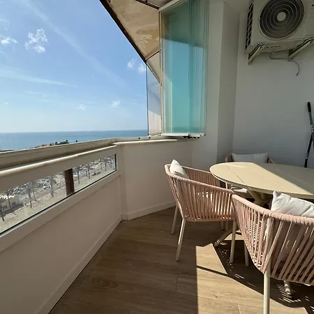 Apartment Atico 1 Con Vistas Frontales Al Mar By Sur Fuengirola